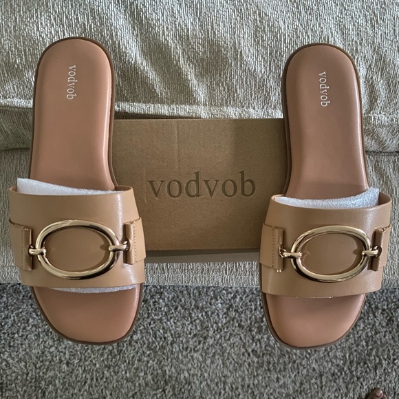 Brand new women’s sandals, still in the box - Picture 1 of 2